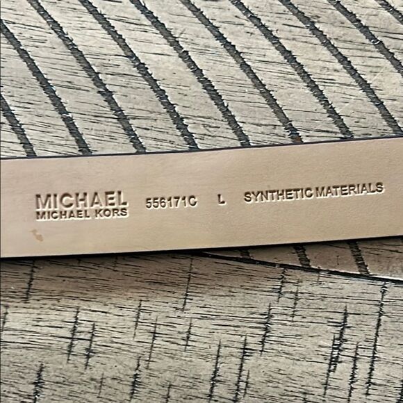 Michael Kors Daisy 🌼 MK Logo Belt Vegan 🌱 Chic Design! Large! - Picture 3 of 17